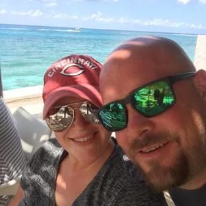 Meet your Posher, Sam